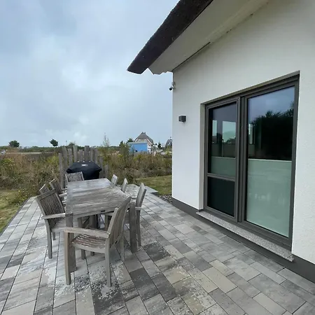 Reethus Tiede Holiday home